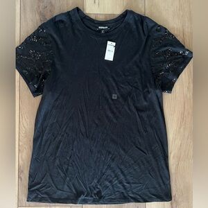 Express sequin sleeve tee